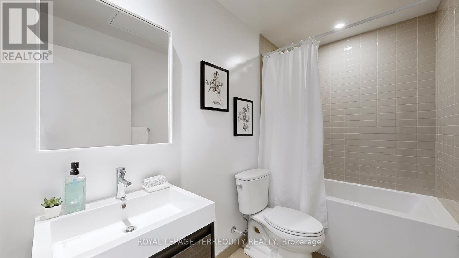 447 - 150 Logan Avenue, Toronto, Ontario  M4M 0E4 - Photo 10 - E12436757