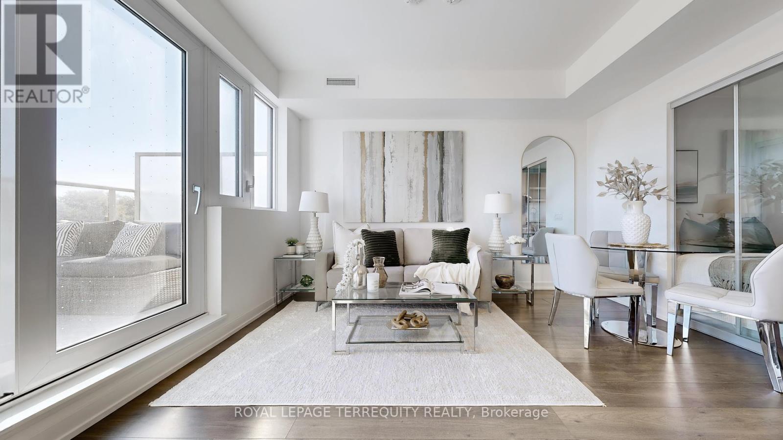 447 - 150 Logan Avenue, Toronto, Ontario  M4M 0E4 - Photo 3 - E12436757