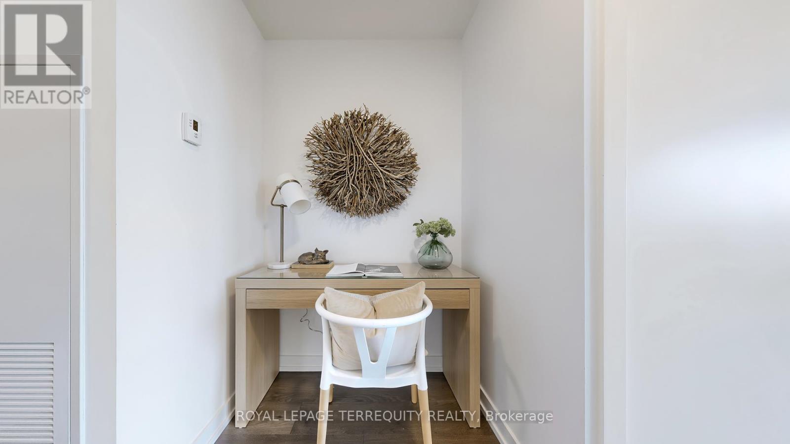 447 - 150 Logan Avenue, Toronto, Ontario  M4M 0E4 - Photo 9 - E12436757
