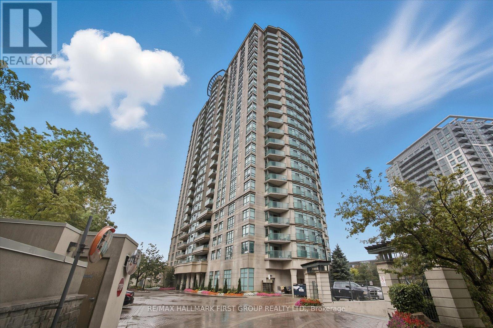 1015 - 238 Bonis Avenue, Toronto, Ontario  M1T 3W7 - Photo 1 - E12436801