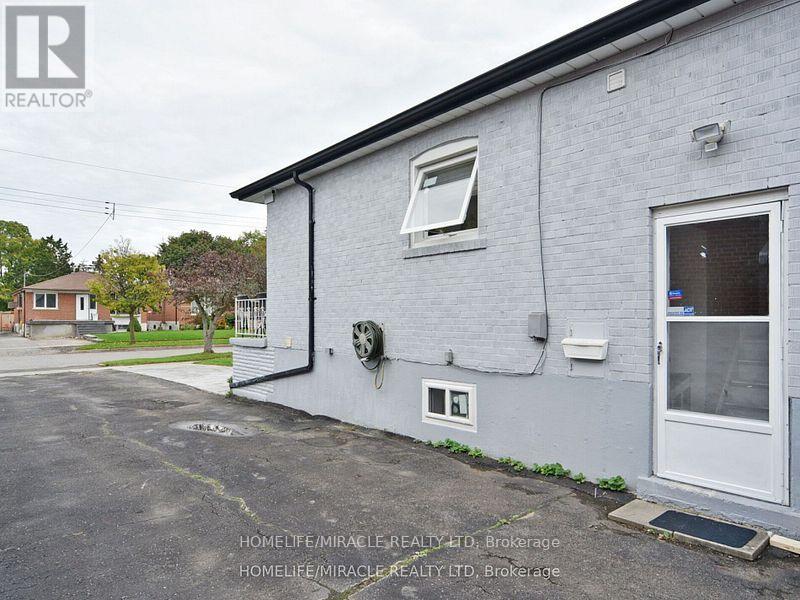 Bsmt-1 - 32 Babcock Road, Toronto, Ontario  M1R 1Z4 - Photo 6 - E12436943