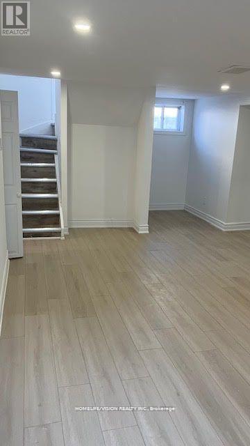 5 Orlando Boulevard, Toronto, Ontario  M1R 3N5 - Photo 20 - E12436955