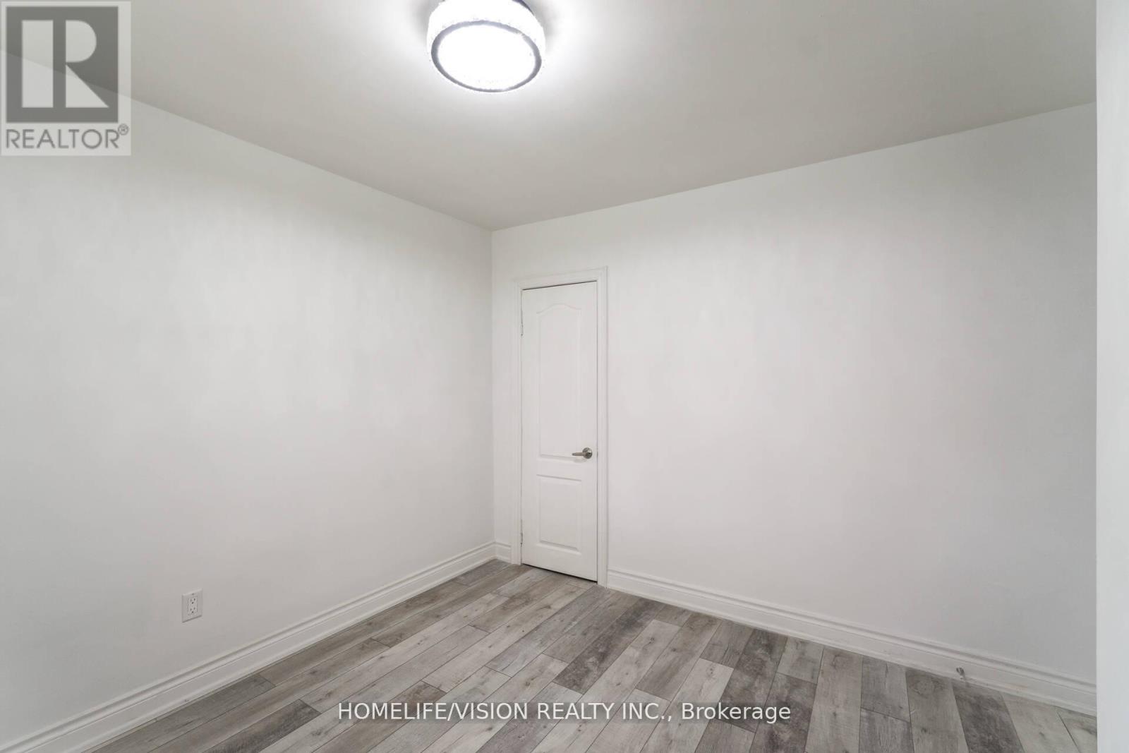 5 Orlando Boulevard, Toronto, Ontario  M1R 3N5 - Photo 22 - E12436955