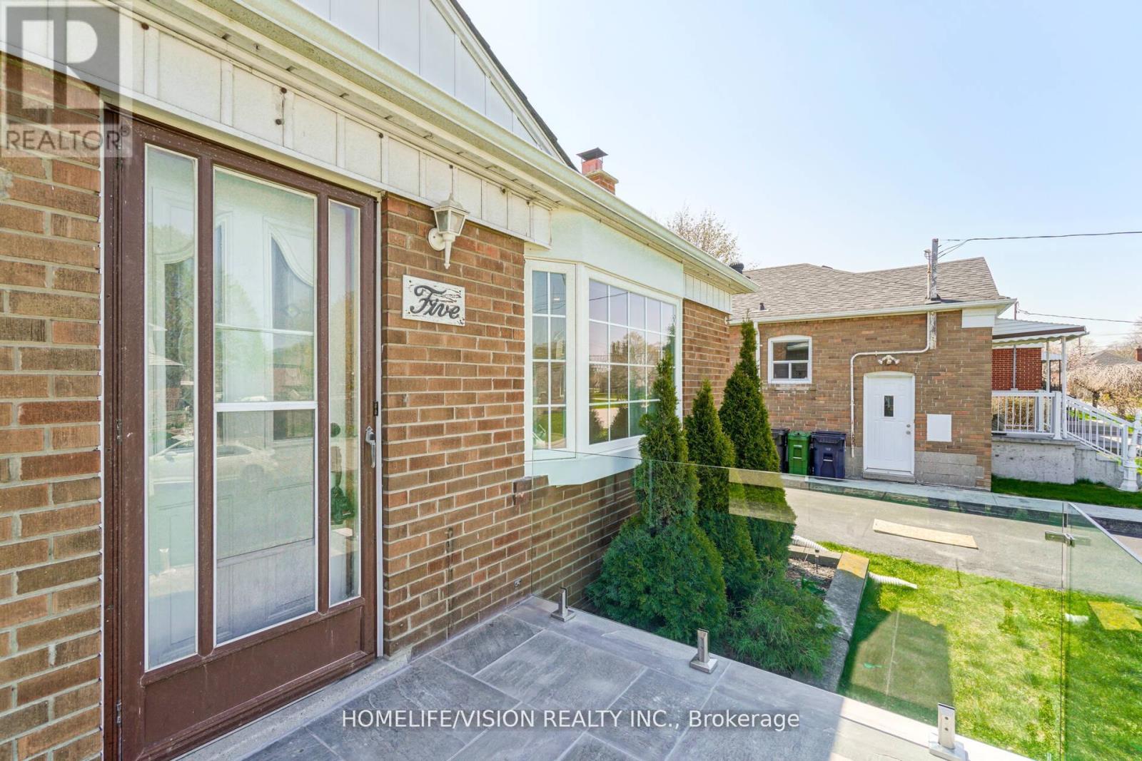 5 Orlando Boulevard, Toronto, Ontario  M1R 3N5 - Photo 29 - E12436955
