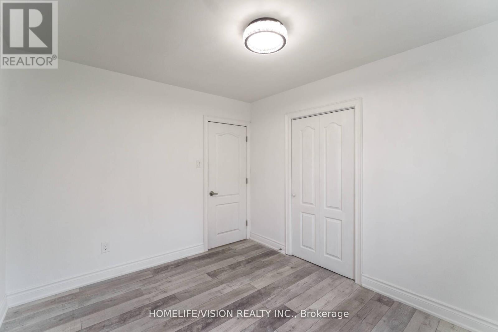 5 Orlando Boulevard, Toronto, Ontario  M1R 3N5 - Photo 31 - E12436955
