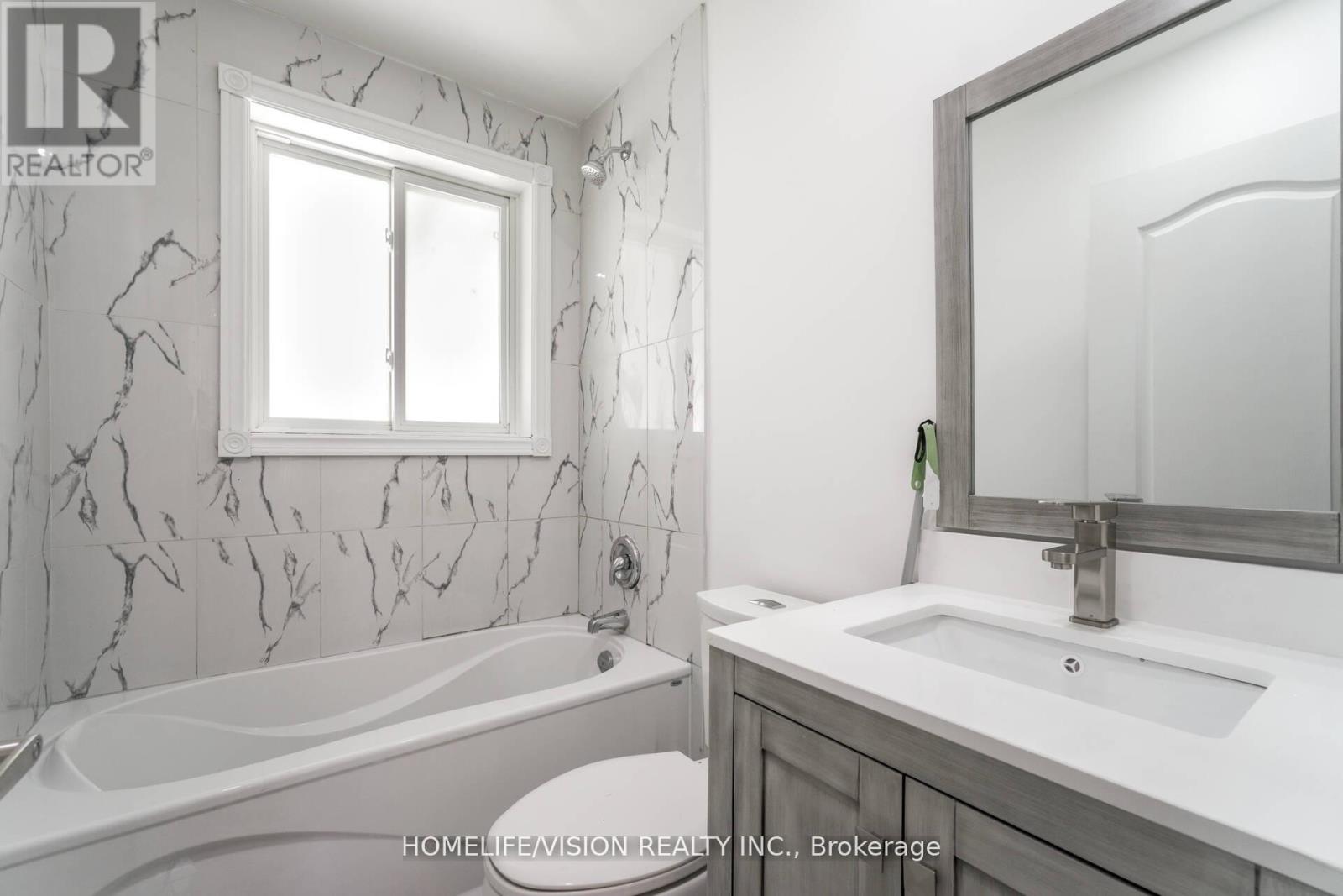 5 Orlando Boulevard, Toronto, Ontario  M1R 3N5 - Photo 36 - E12436955