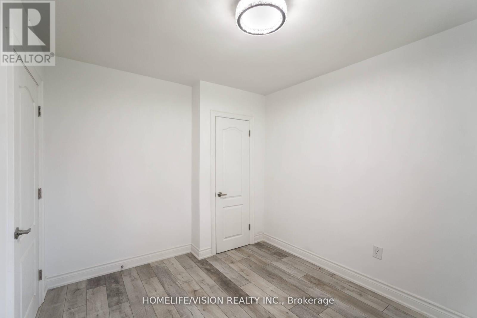 5 Orlando Boulevard, Toronto, Ontario  M1R 3N5 - Photo 44 - E12436955