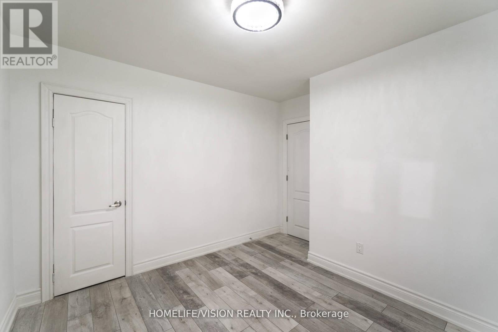 5 Orlando Boulevard, Toronto, Ontario  M1R 3N5 - Photo 45 - E12436955