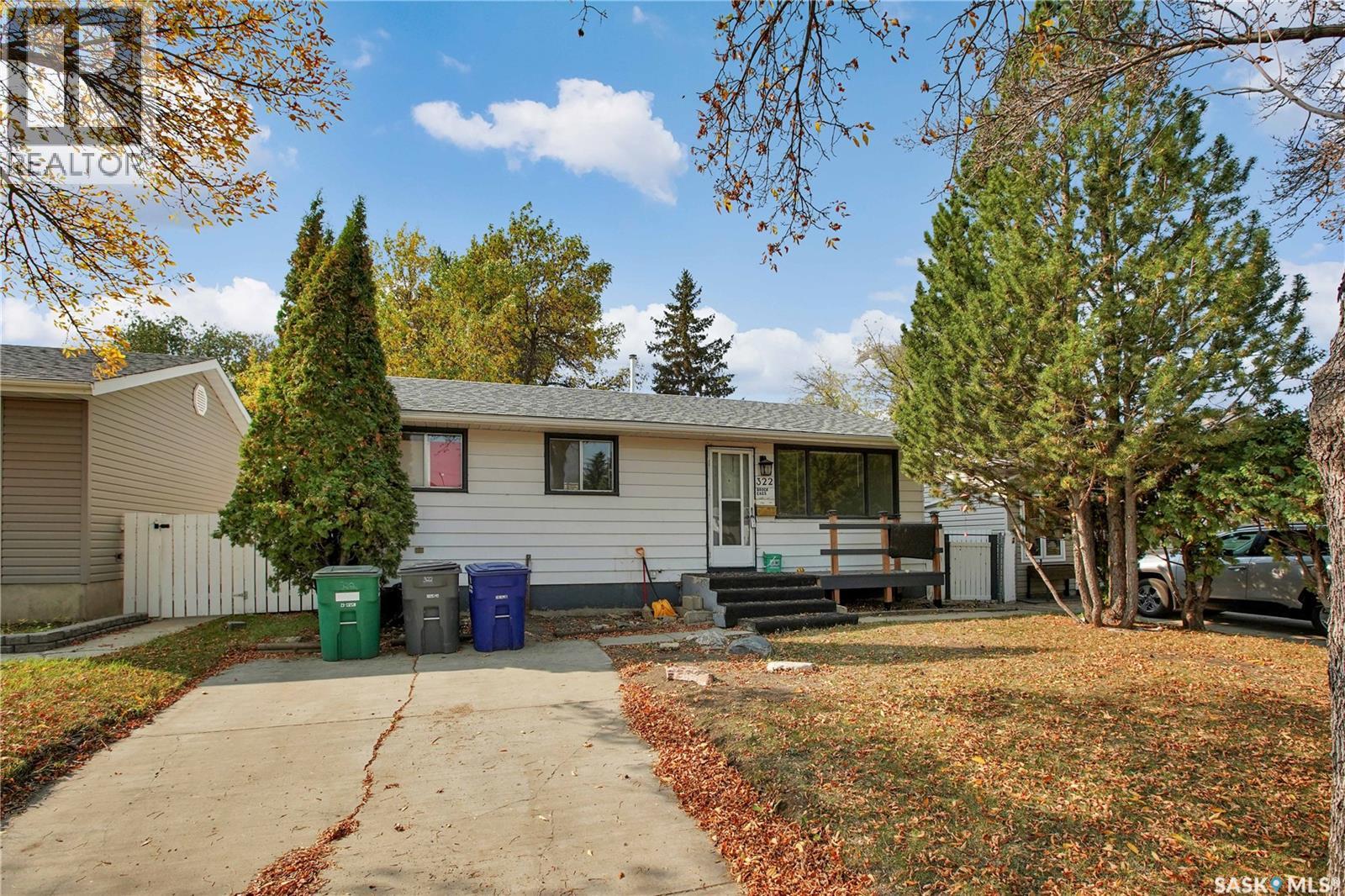 322 Brock Crescent, Saskatoon, Saskatchewan  S7H 4N5 - Photo 1 - SK019750