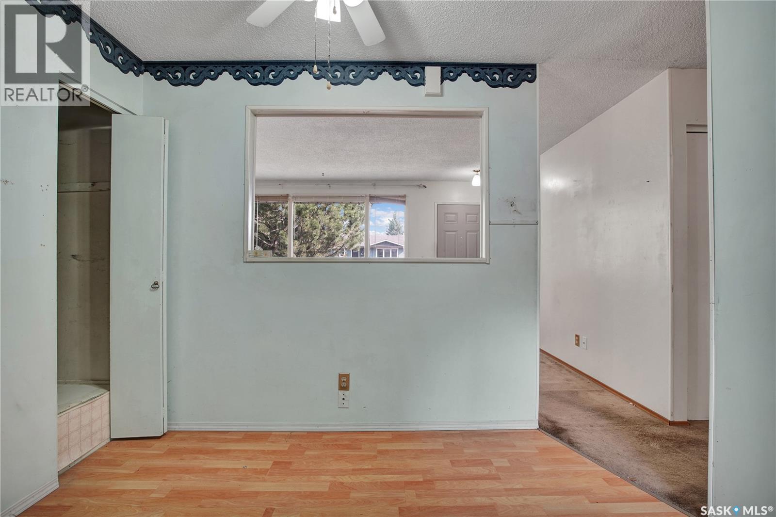 322 Brock Crescent, Saskatoon, Saskatchewan  S7H 4N5 - Photo 6 - SK019750