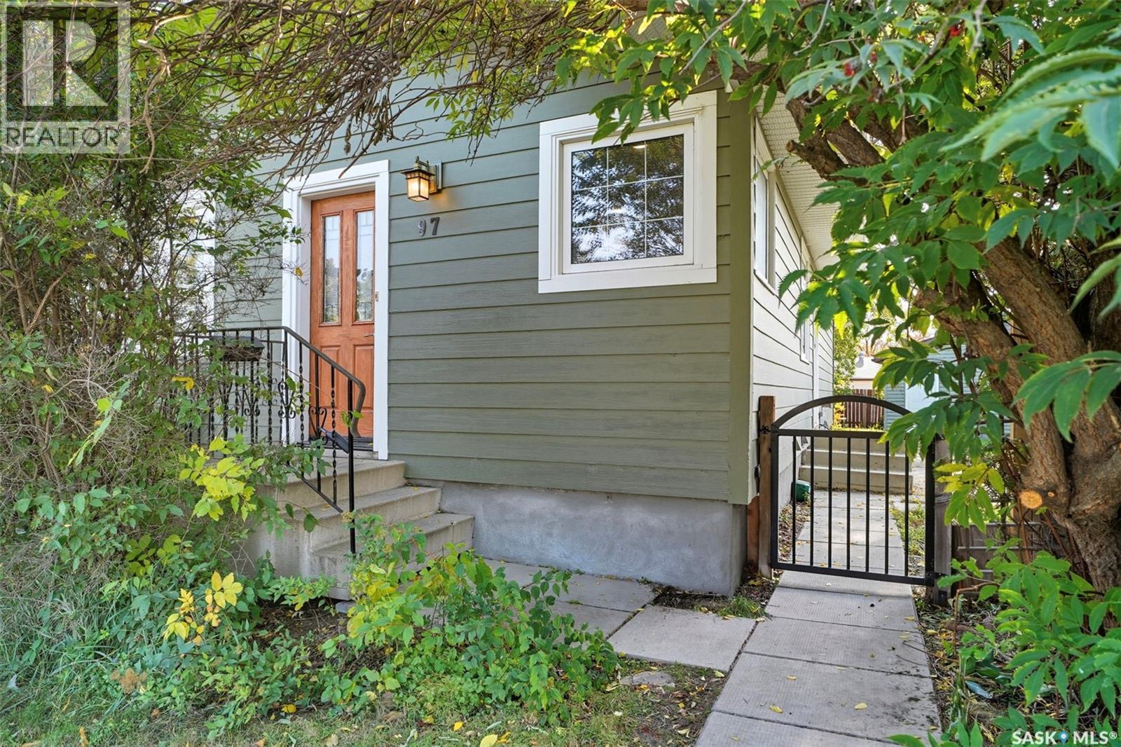 97 Arnason Crescent, Saskatoon, Saskatchewan  S7H 4M7 - Photo 1 - SK019693
