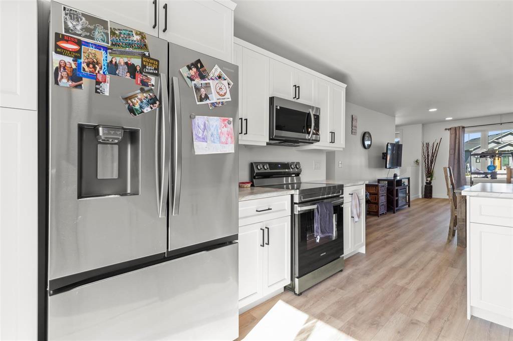 17 Sherwood Place, Grunthal, Manitoba  R0A 0R0 - Photo 4 - 202525236