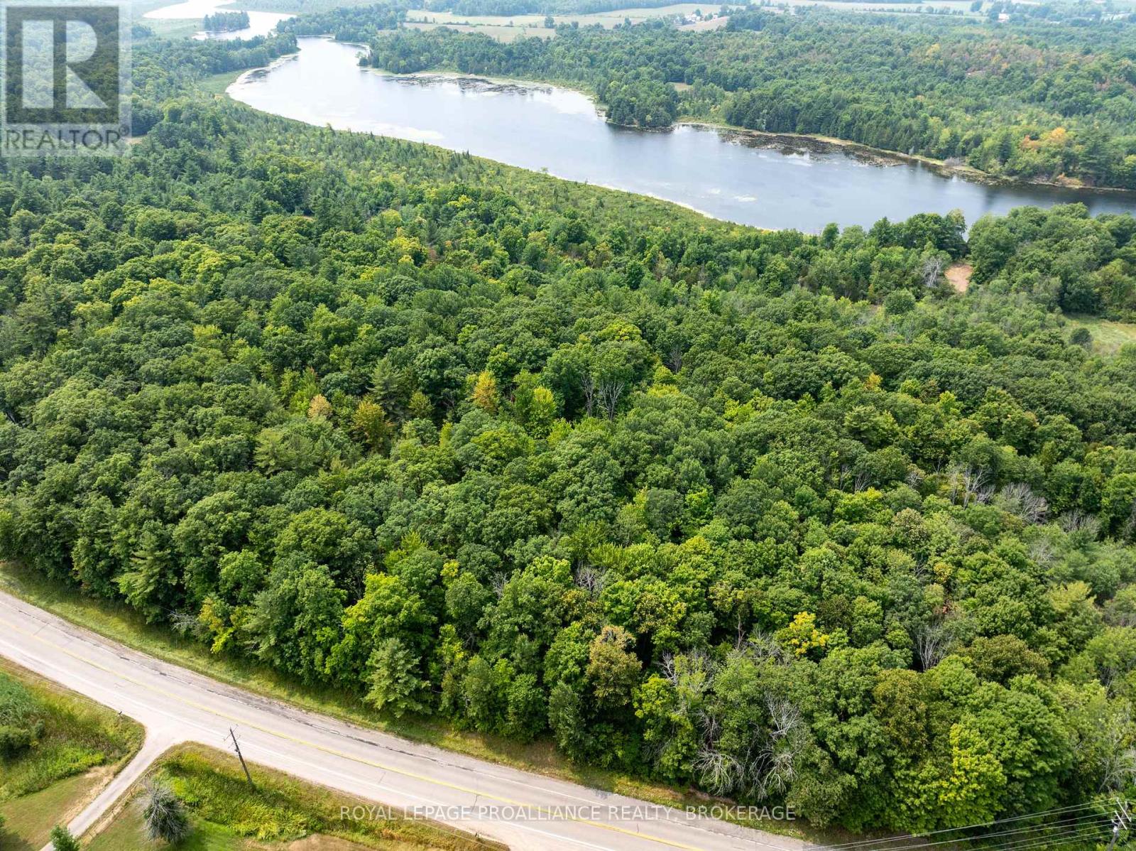 568 LYNDHURST ROAD, Leeds and the Thousand Islands, Ontario