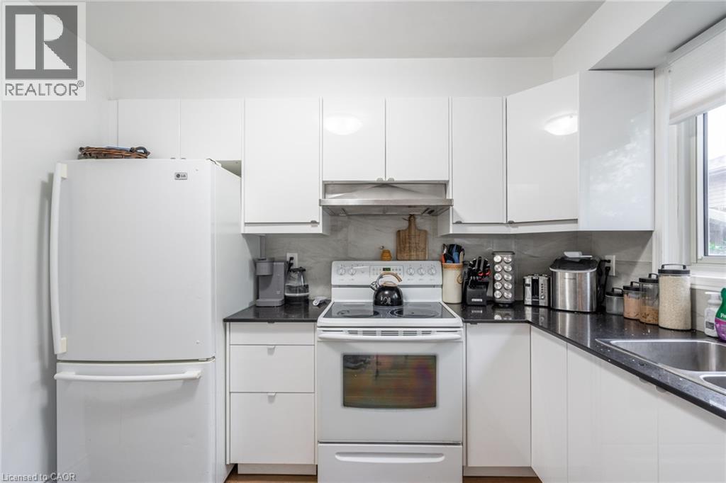 596 Grey Street Unit# 8, Brantford, Ontario  N3S 4Y1 - Photo 11 - 40775336