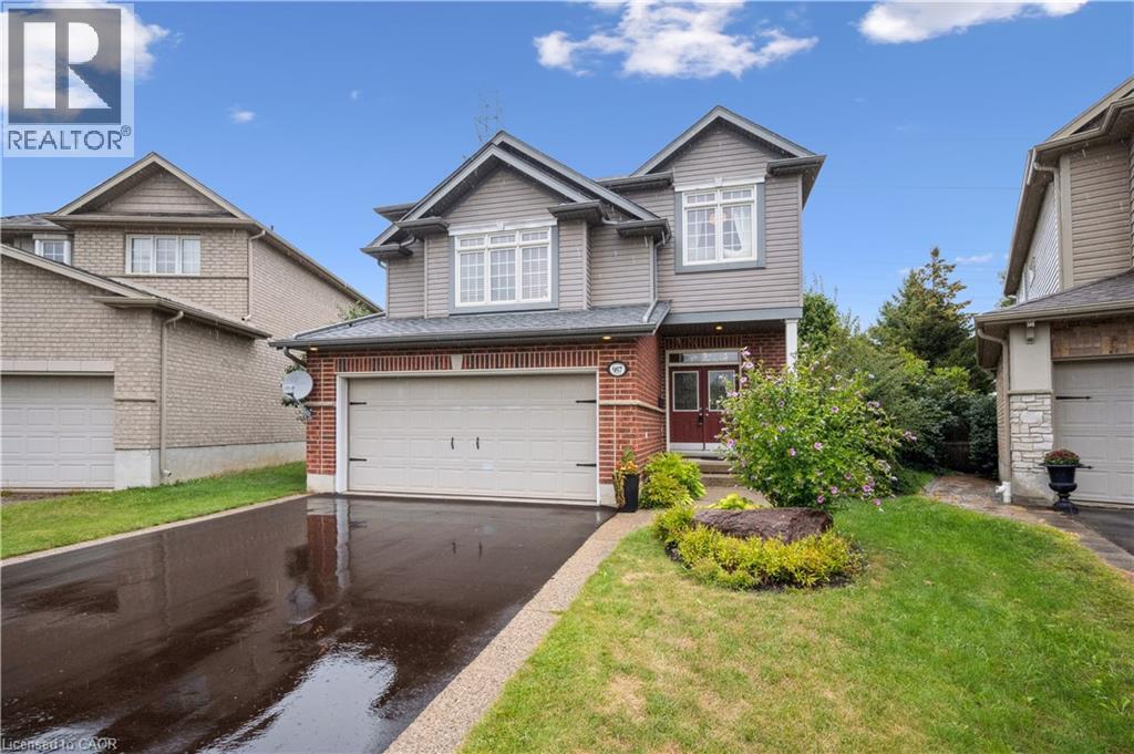 957 BANFFSHIRE Court, Kitchener, Ontario