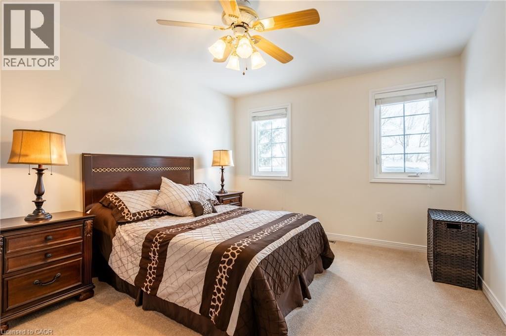 2049 Country Club Drive, Burlington, Ontario  L7M 3Z2 - Photo 30 - 40774962