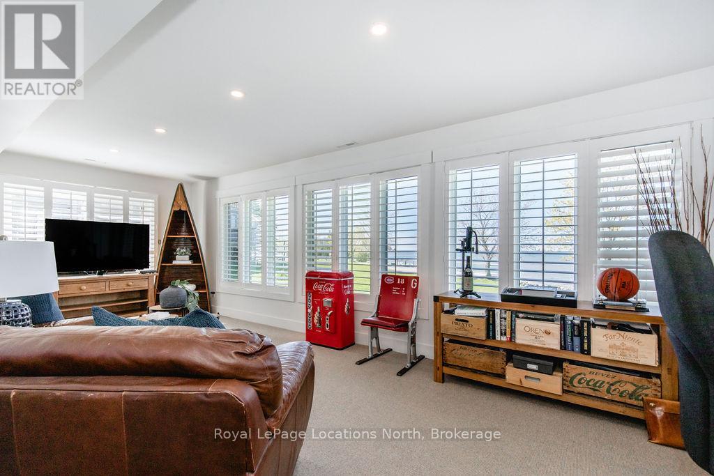 38 Lighthouse Lane E, Collingwood, Ontario  L9Y 5C8 - Photo 18 - S12437197