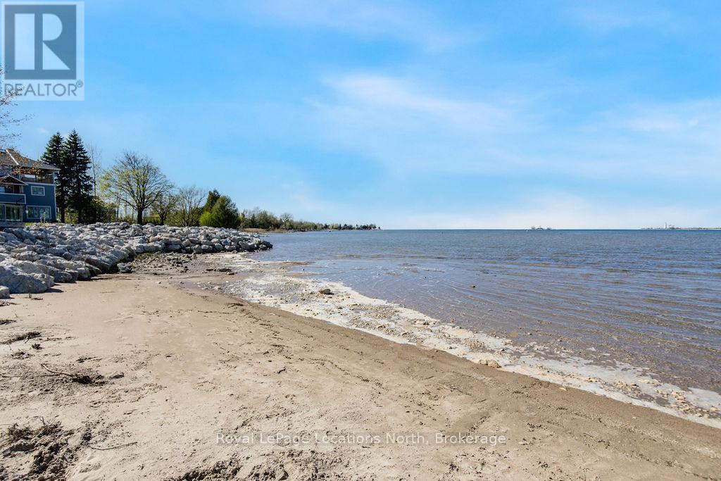 38 Lighthouse Lane E, Collingwood, Ontario  L9Y 5C8 - Photo 46 - S12437197