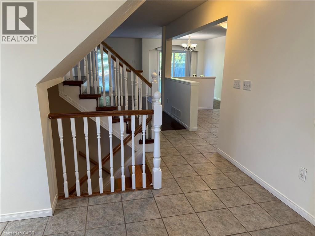 355 Havendale Crescent, Waterloo, Ontario  N2T 2T2 - Photo 2 - 40774246