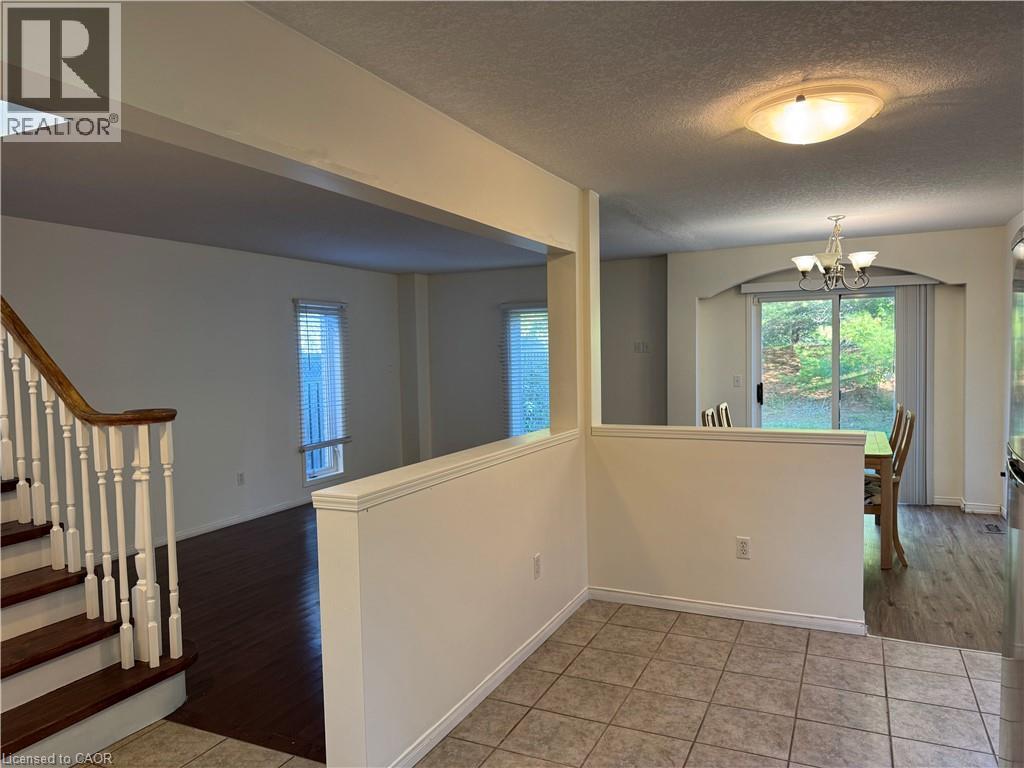355 Havendale Crescent, Waterloo, Ontario  N2T 2T2 - Photo 3 - 40774246