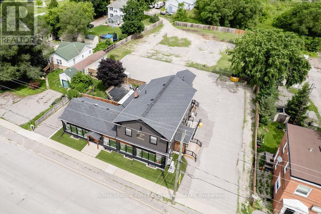 1370 Killarney Beach Road, Innisfil, Ontario  L0L 1W0 - Photo 1 - N12436703