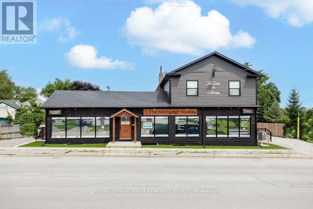 1370 Killarney Beach Road, Innisfil, Ontario  L0L 1W0 - Photo 2 - N12436703