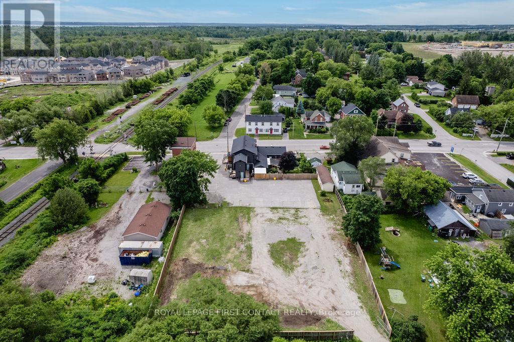 1370 Killarney Beach Road, Innisfil, Ontario  L0L 1W0 - Photo 32 - N12436703