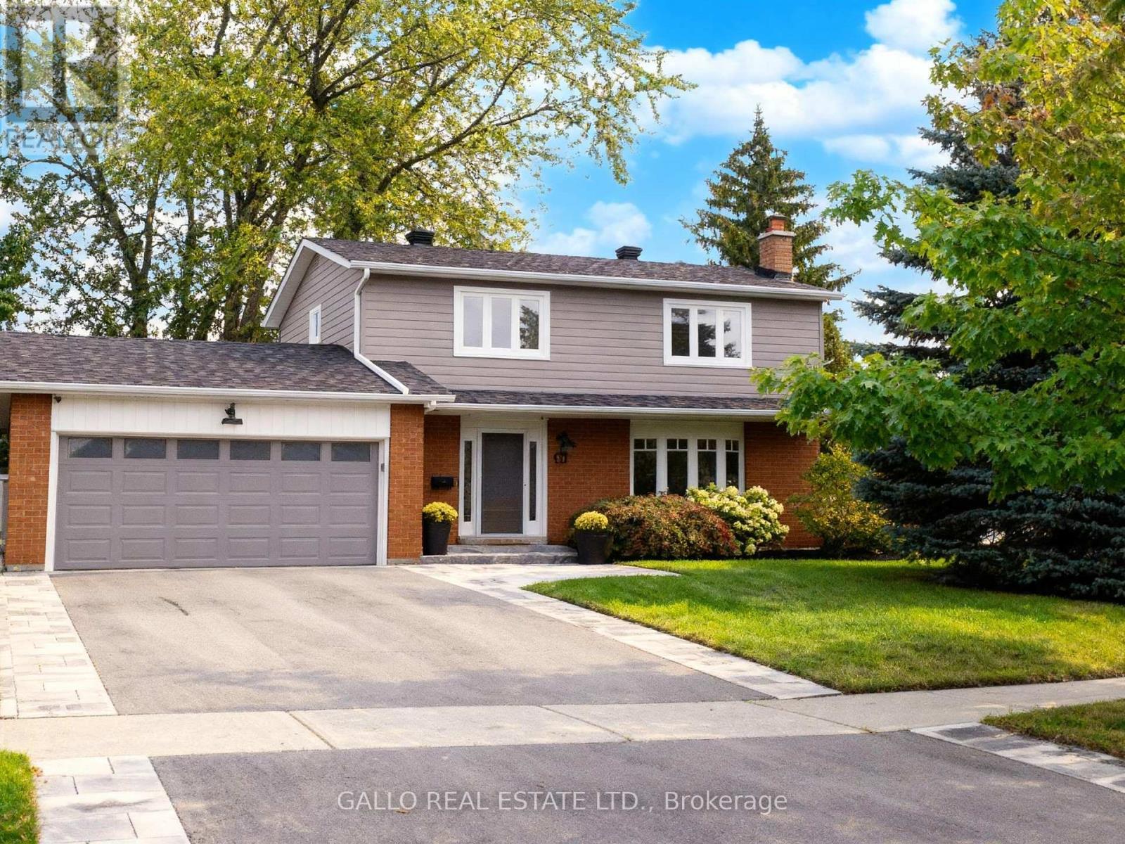 17 Sir Caradoc Place, Markham, Ontario  L3P 2X5 - Photo 1 - N12436730