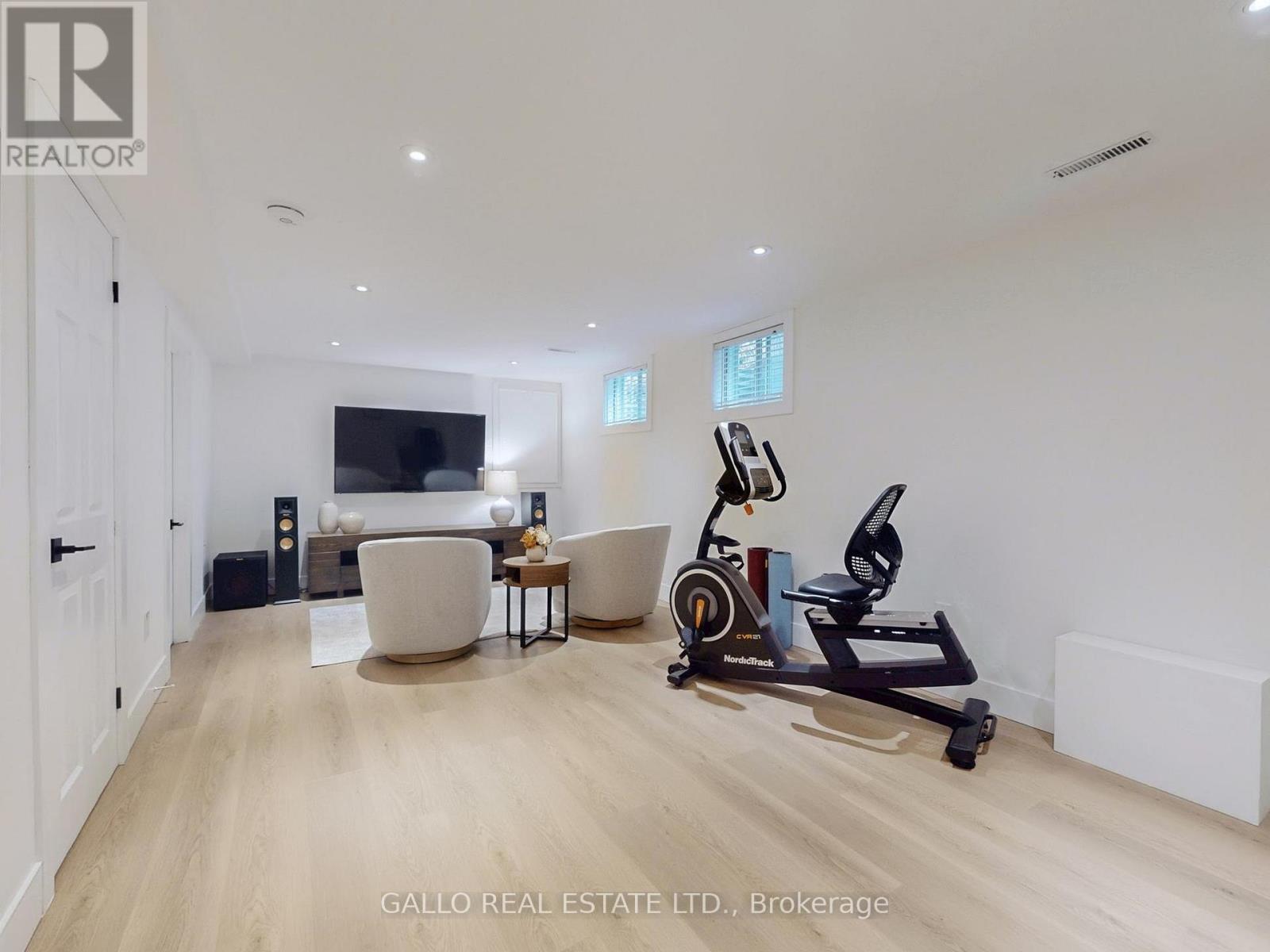 17 Sir Caradoc Place, Markham, Ontario  L3P 2X5 - Photo 22 - N12436730