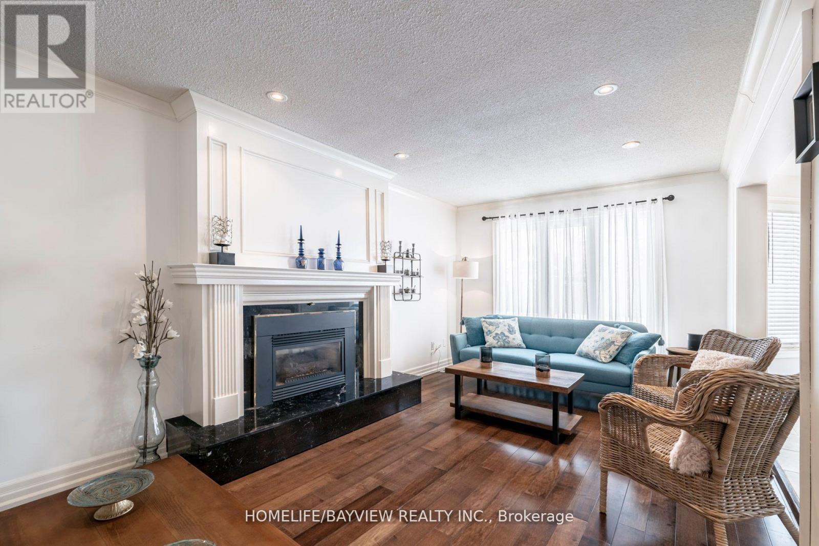 40 Gardner Place, Vaughan, Ontario  L6A 1C2 - Photo 10 - N12436793