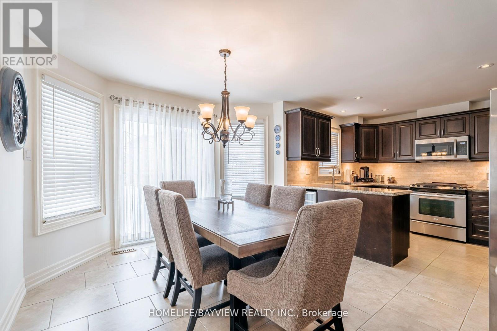 40 Gardner Place, Vaughan, Ontario  L6A 1C2 - Photo 14 - N12436793