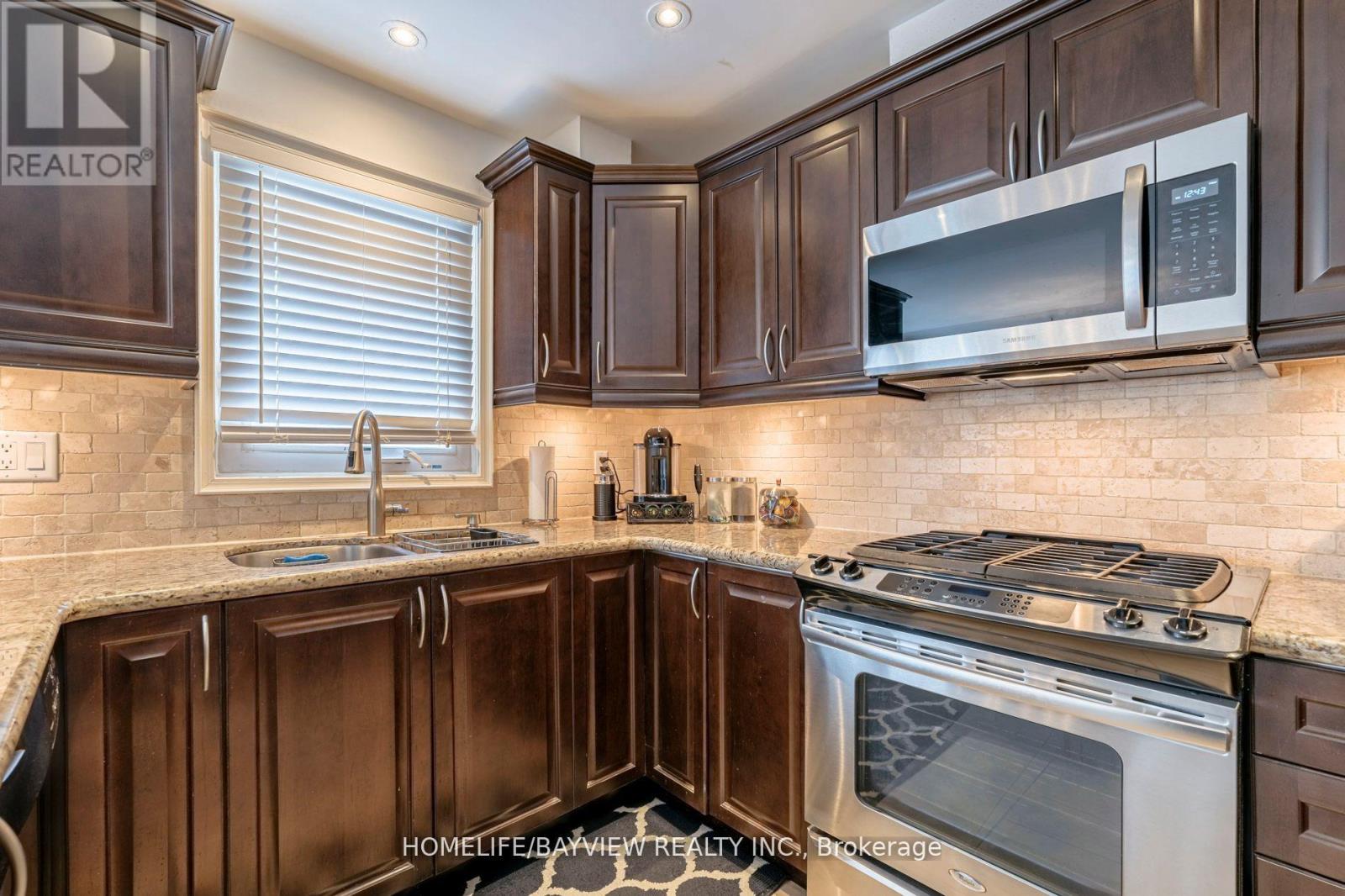 40 Gardner Place, Vaughan, Ontario  L6A 1C2 - Photo 20 - N12436793