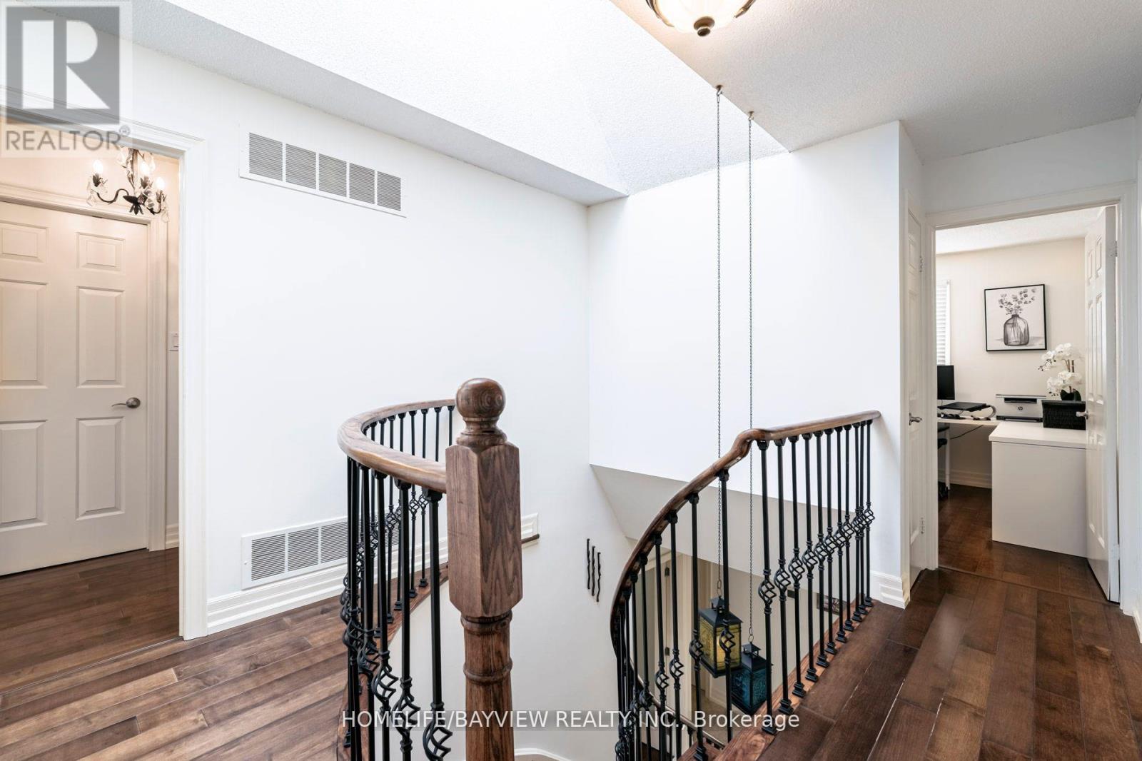 40 Gardner Place, Vaughan, Ontario  L6A 1C2 - Photo 24 - N12436793