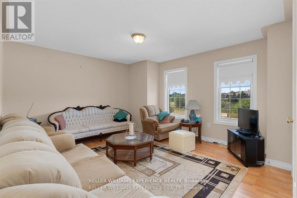 503 Simcoe Road, Bradford West Gwillimbury, Ontario  L3Z 3C4 - Photo 12 - N12436823