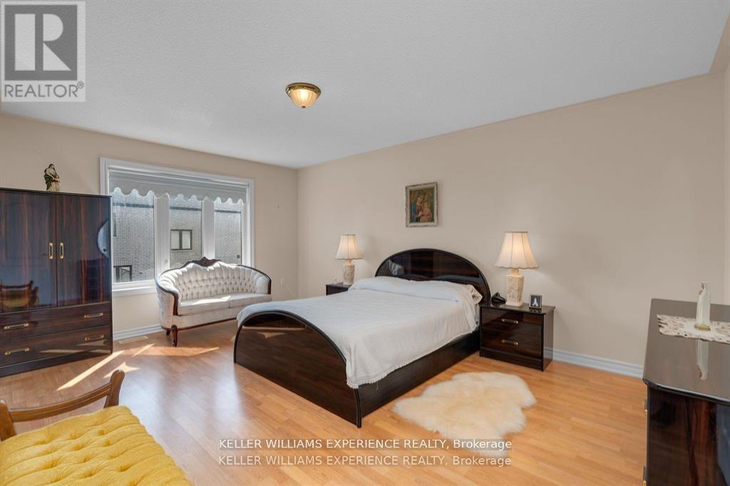 503 Simcoe Road, Bradford West Gwillimbury, Ontario  L3Z 3C4 - Photo 17 - N12436823