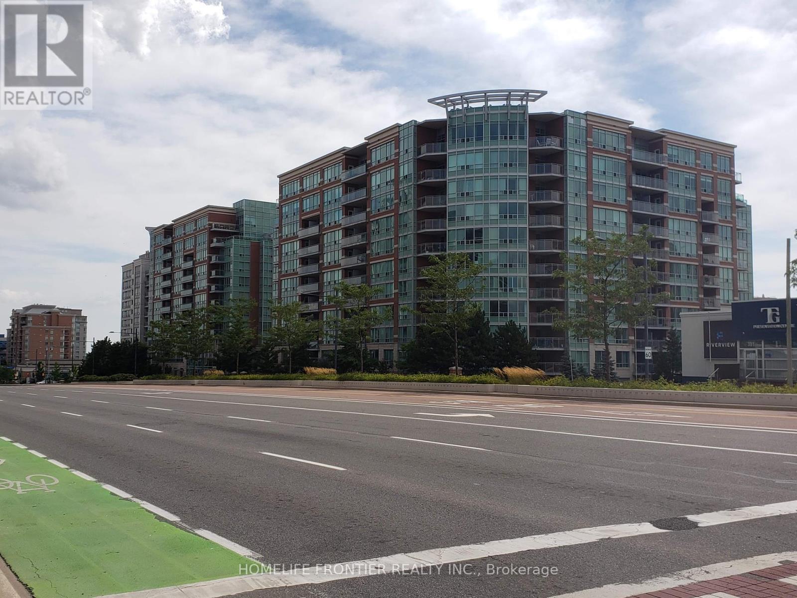 1009 - 48 Suncrest Boulevard, Markham, Ontario  L3T 7Y5 - Photo 4 - N12436842