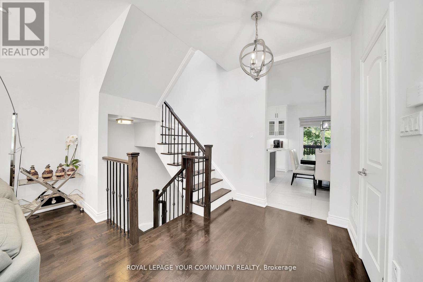 5 - 8032 Kipling Avenue, Vaughan, Ontario  L4L 2A1 - Photo 6 - N12436845