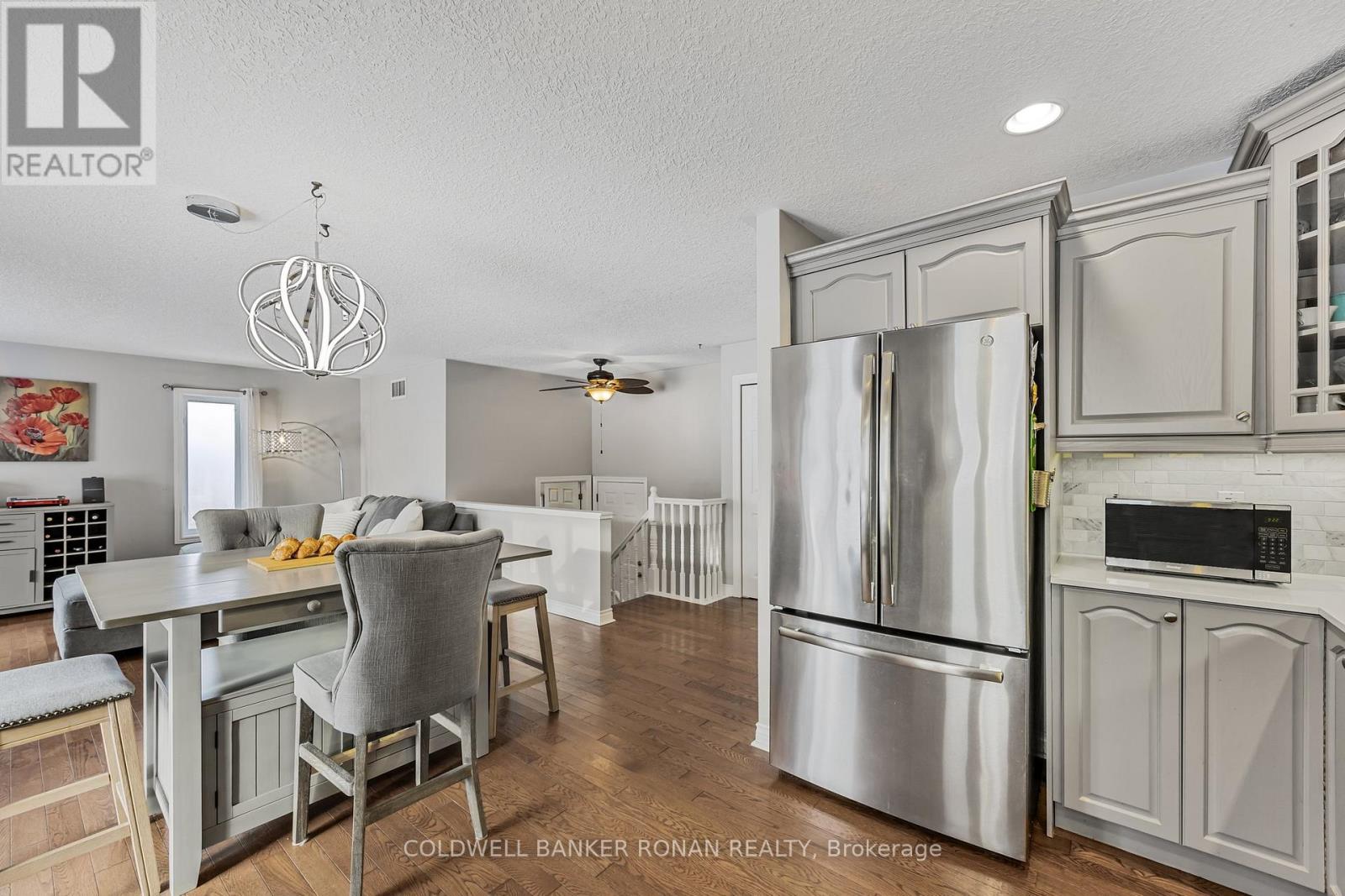 28 Dekker Street, Adjala-Tosorontio, Ontario  L0M 1J0 - Photo 15 - N12436897