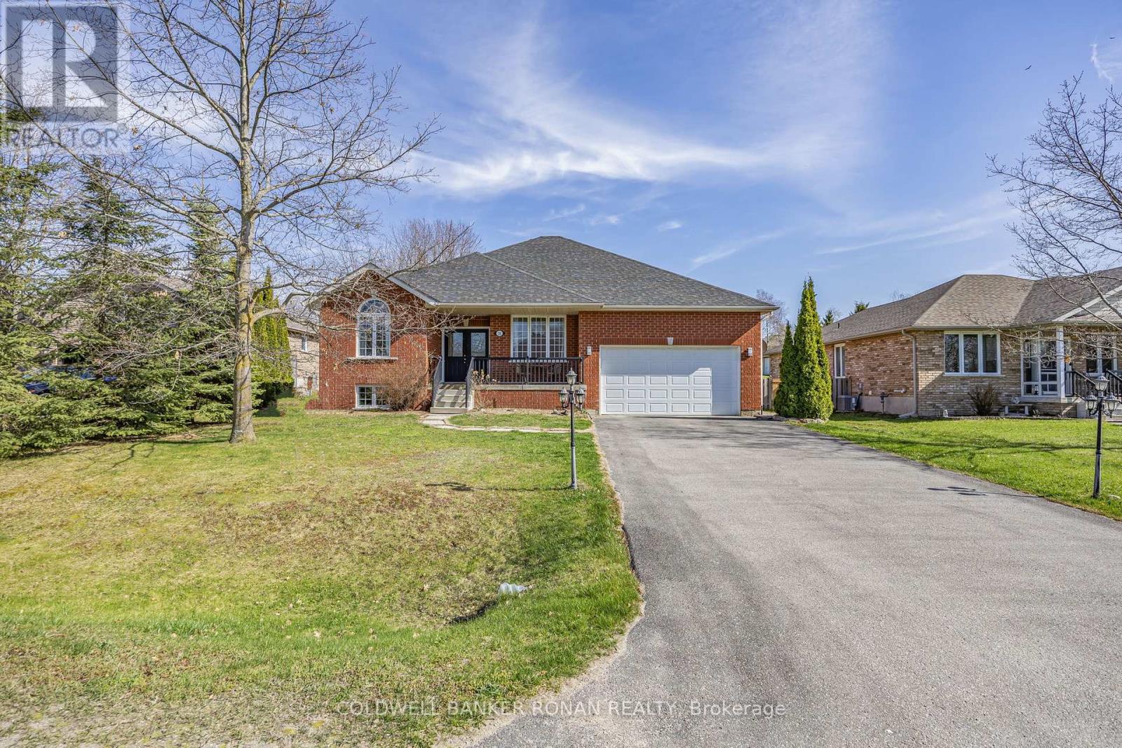 28 Dekker Street, Adjala-Tosorontio, Ontario  L0M 1J0 - Photo 34 - N12436897