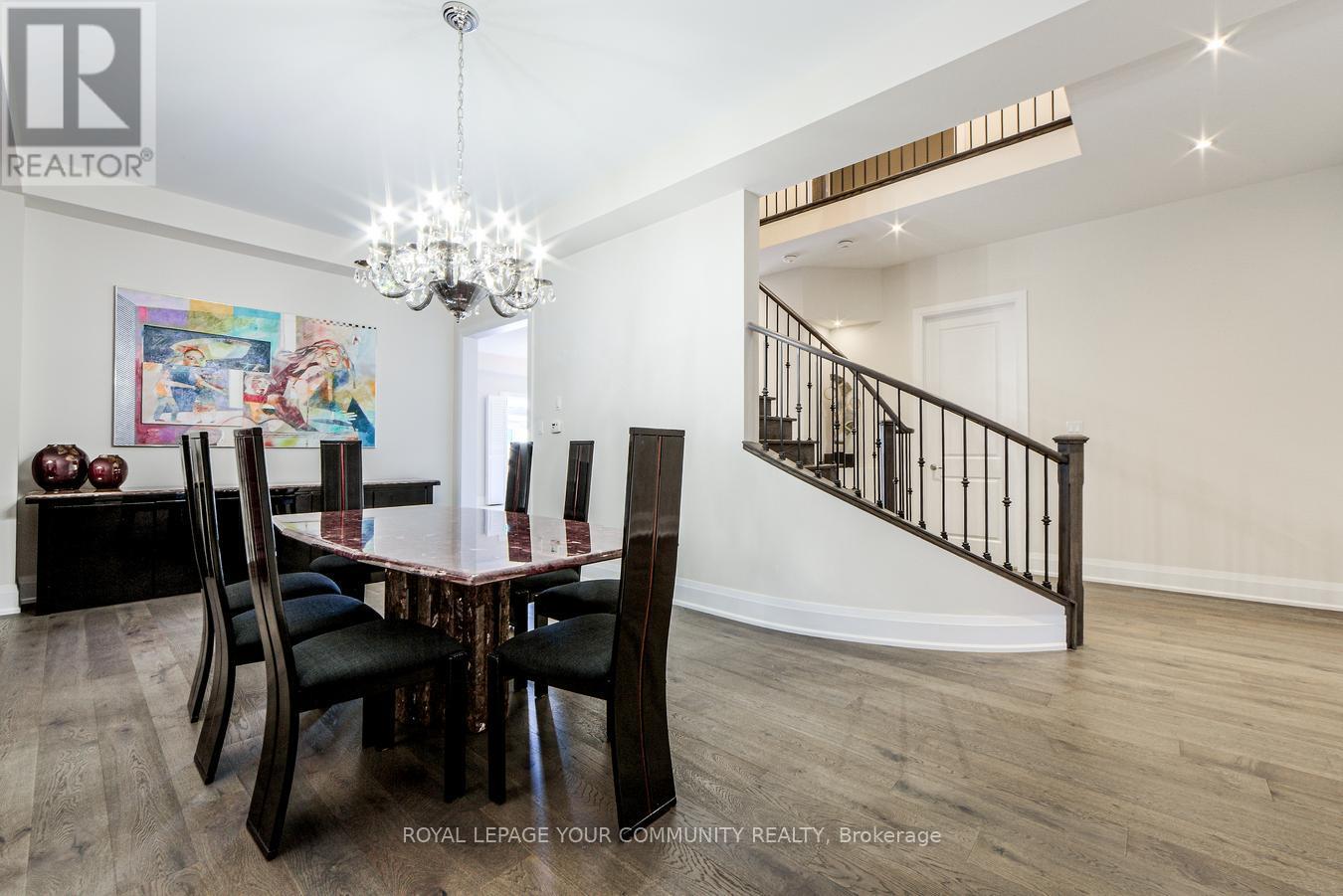 30 Tyndall Drive, Bradford West Gwillimbury, Ontario  L3Z 4G6 - Photo 19 - N12436905