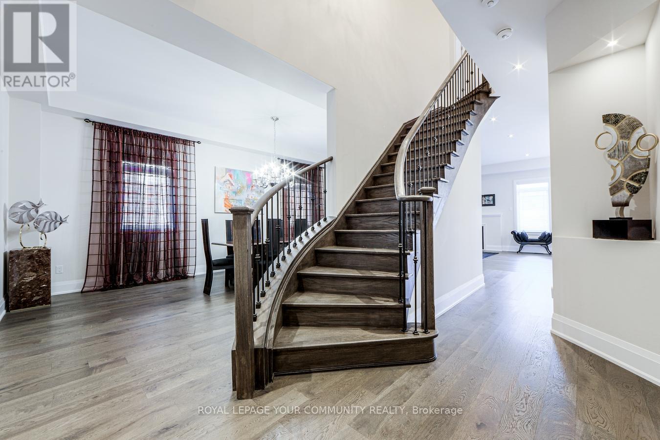 30 Tyndall Drive, Bradford West Gwillimbury, Ontario  L3Z 4G6 - Photo 22 - N12436905