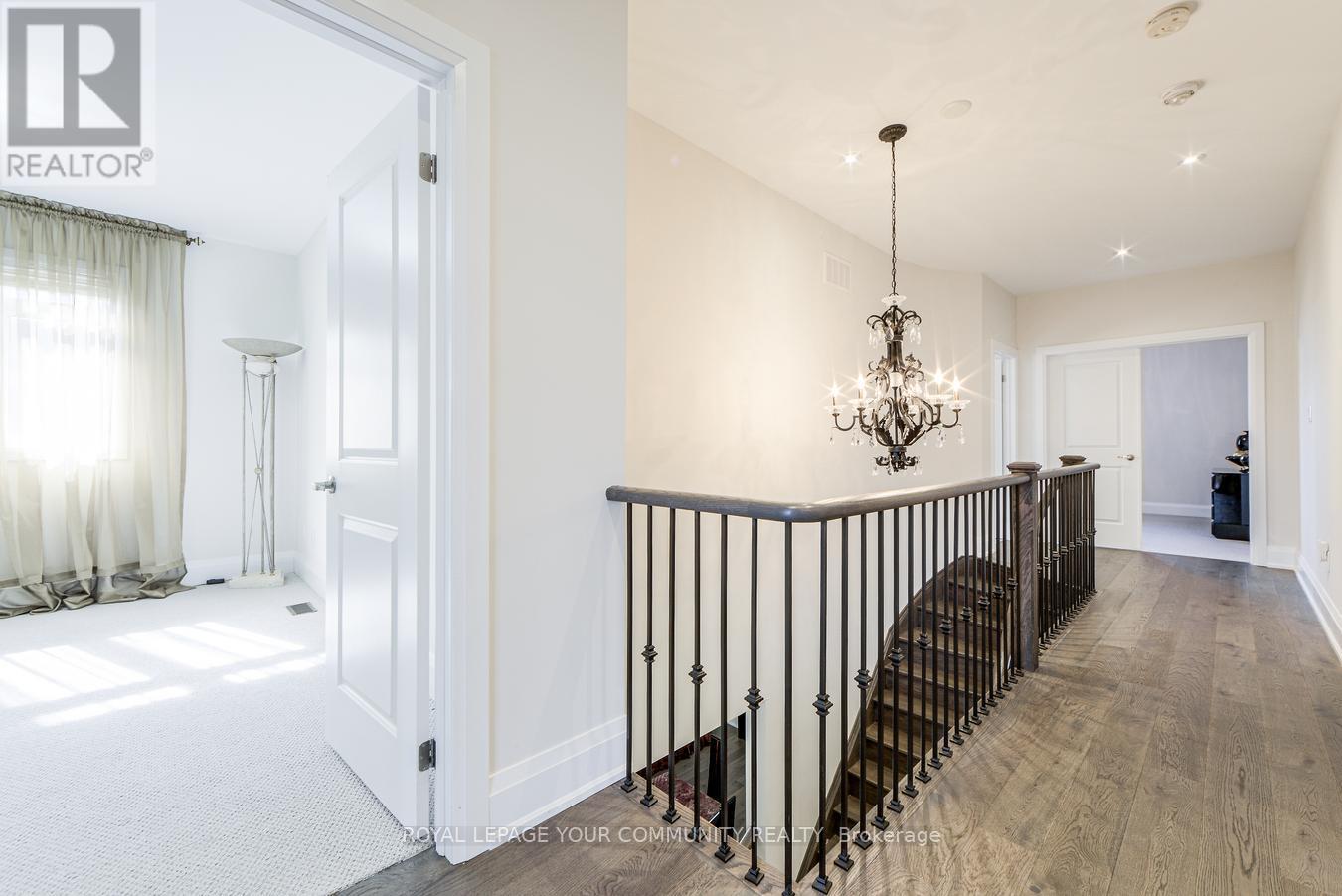 30 Tyndall Drive, Bradford West Gwillimbury, Ontario  L3Z 4G6 - Photo 23 - N12436905
