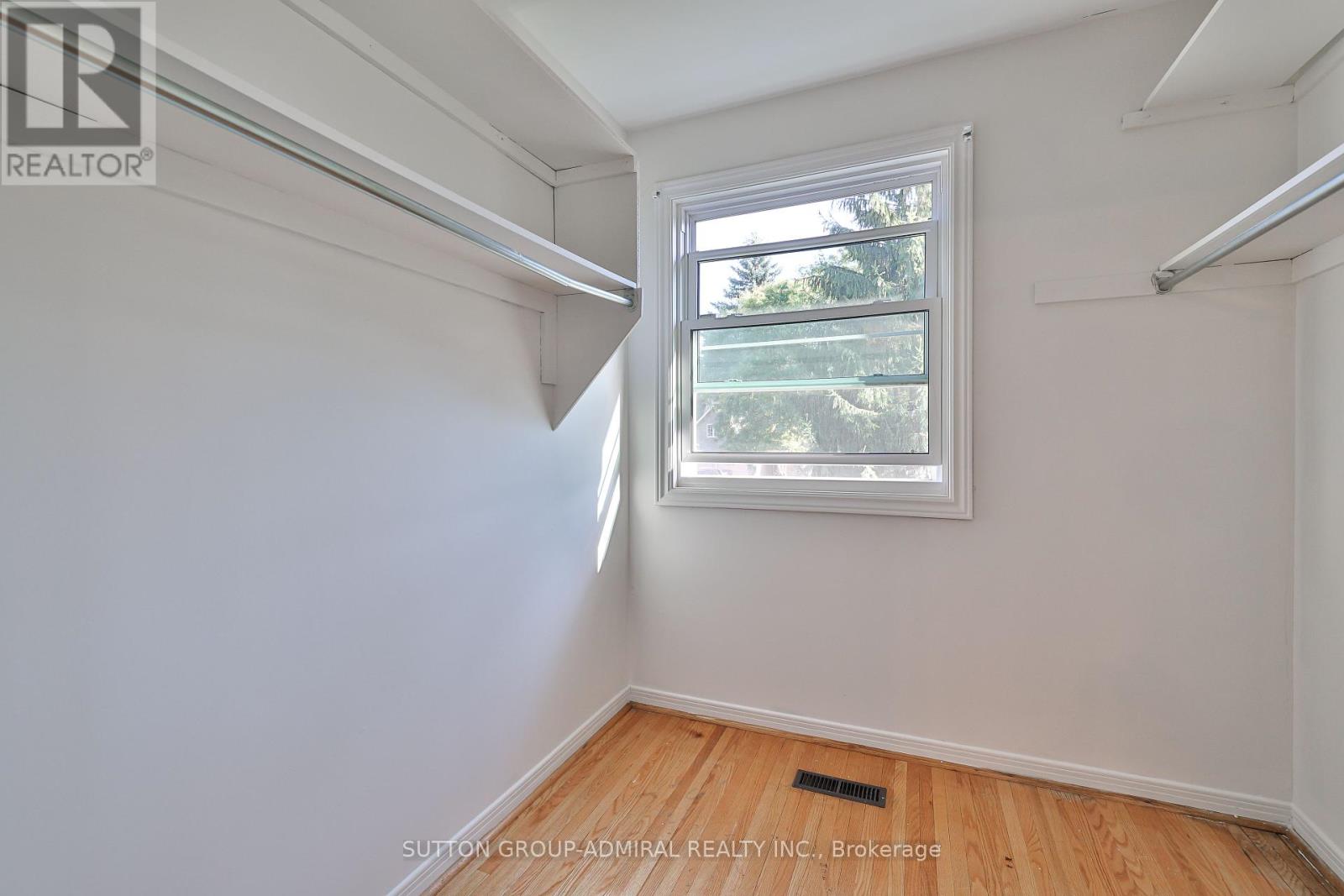 22 Cobblestone Drive, Markham, Ontario  L3T 4E4 - Photo 28 - N12436911