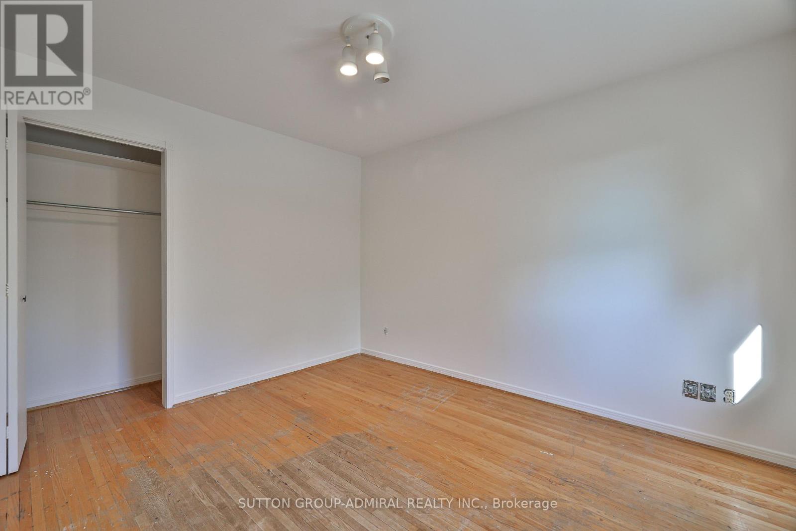 22 Cobblestone Drive, Markham, Ontario  L3T 4E4 - Photo 31 - N12436911