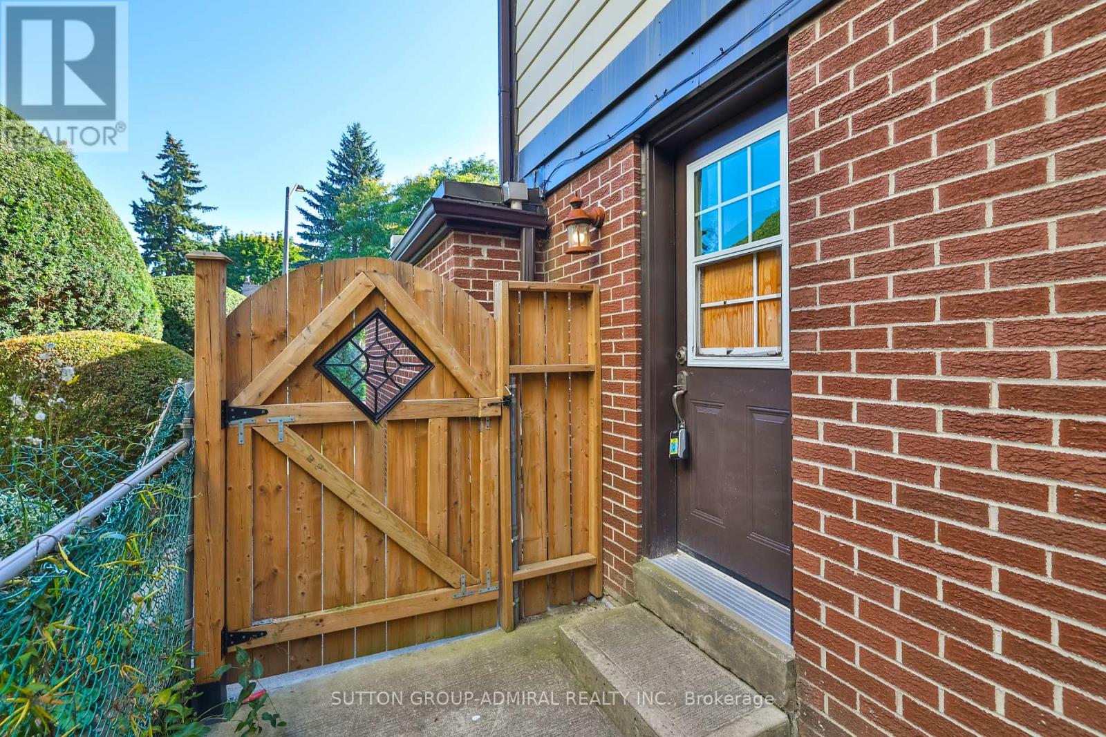 22 Cobblestone Drive, Markham, Ontario  L3T 4E4 - Photo 41 - N12436911