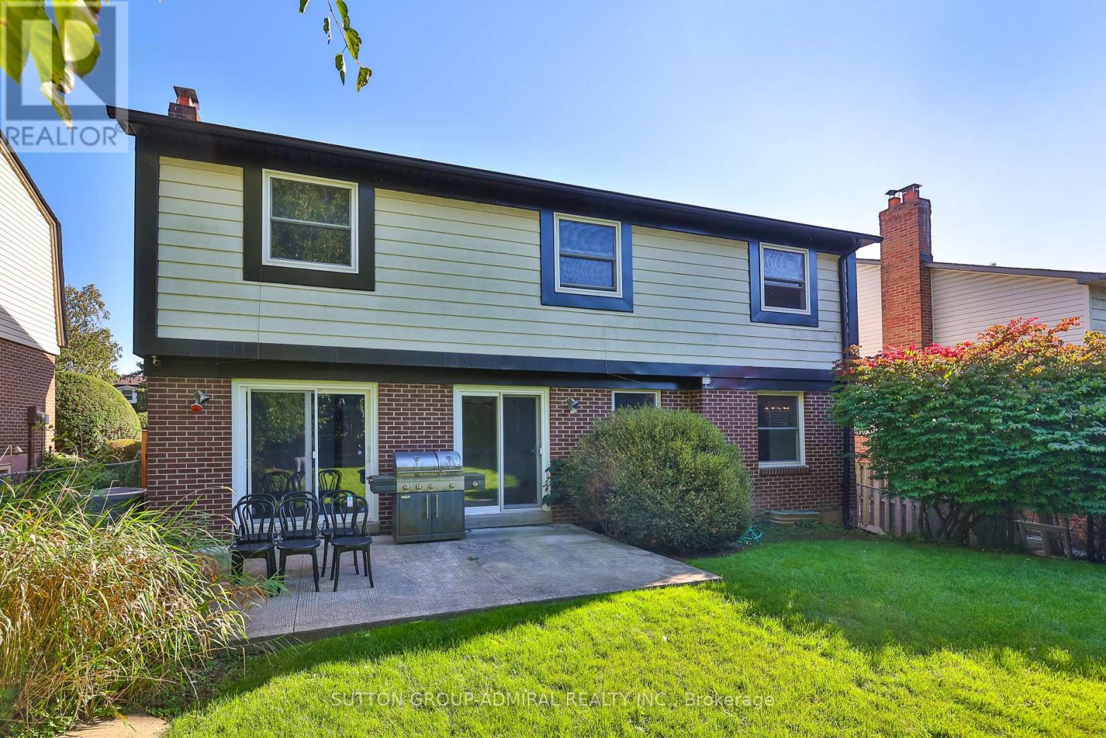 22 Cobblestone Drive, Markham, Ontario  L3T 4E4 - Photo 5 - N12436911