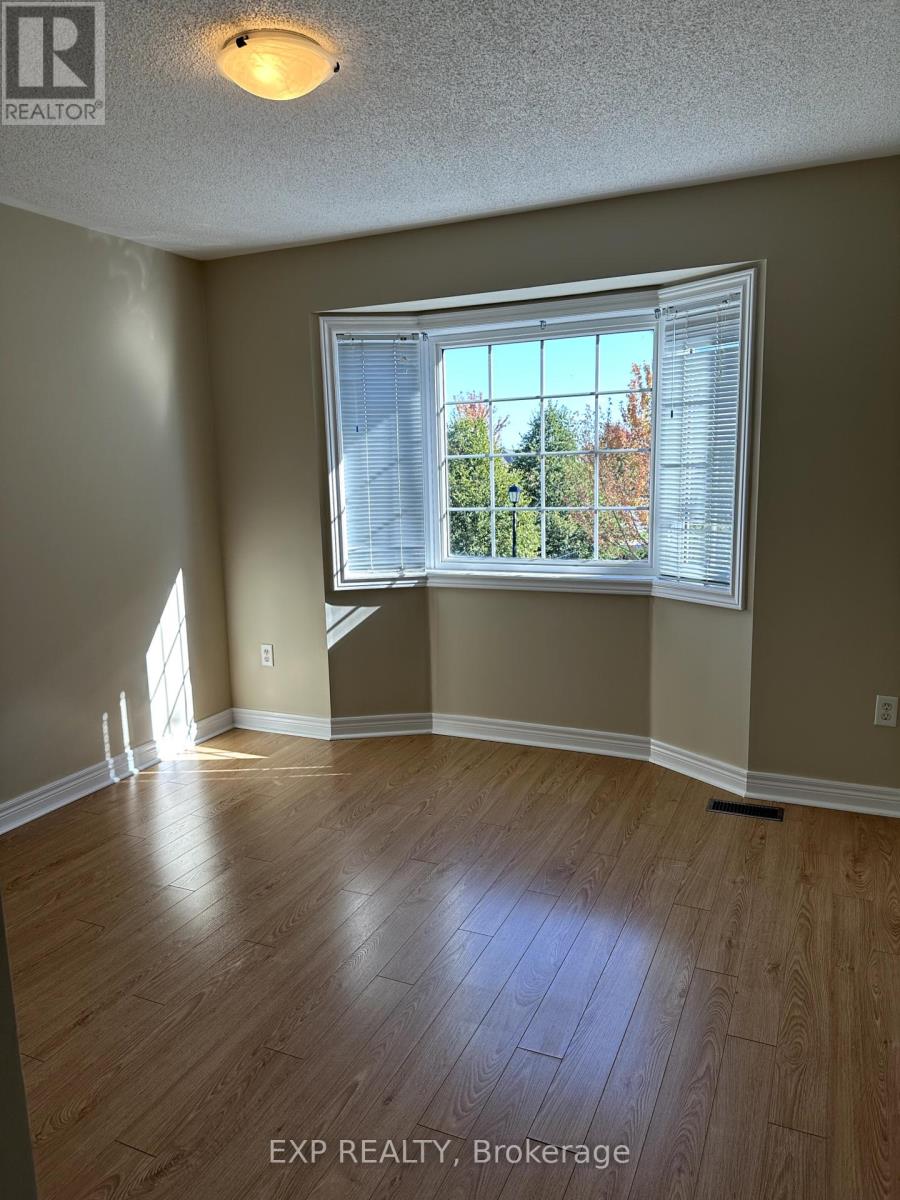 837 Colter Street, Newmarket, Ontario  L3X 2S6 - Photo 15 - N12436923