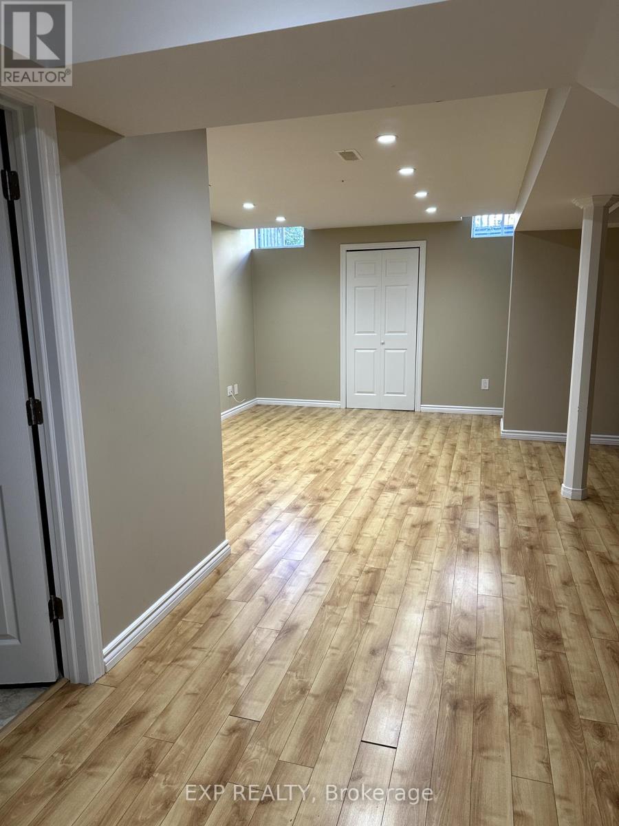 837 Colter Street, Newmarket, Ontario  L3X 2S6 - Photo 18 - N12436923