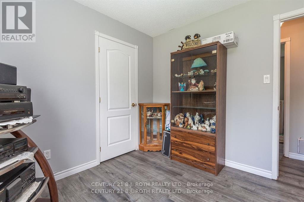 7972 County 13 Road, Adjala-Tosorontio, Ontario  L0M 1M0 - Photo 14 - N12436927