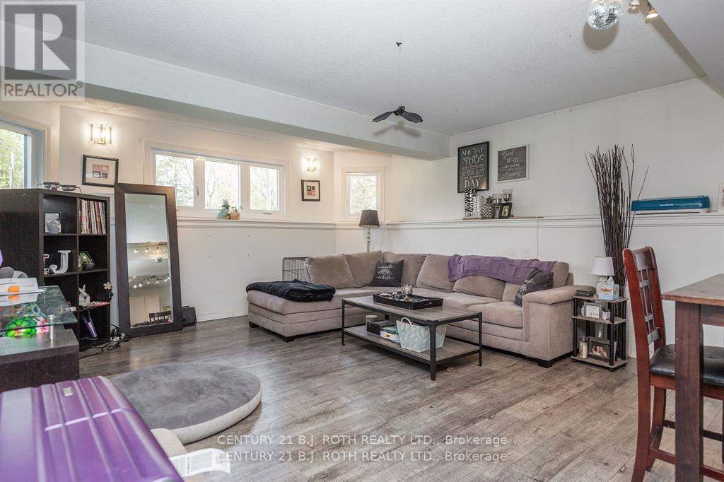 7972 County 13 Road, Adjala-Tosorontio, Ontario  L0M 1M0 - Photo 21 - N12436927
